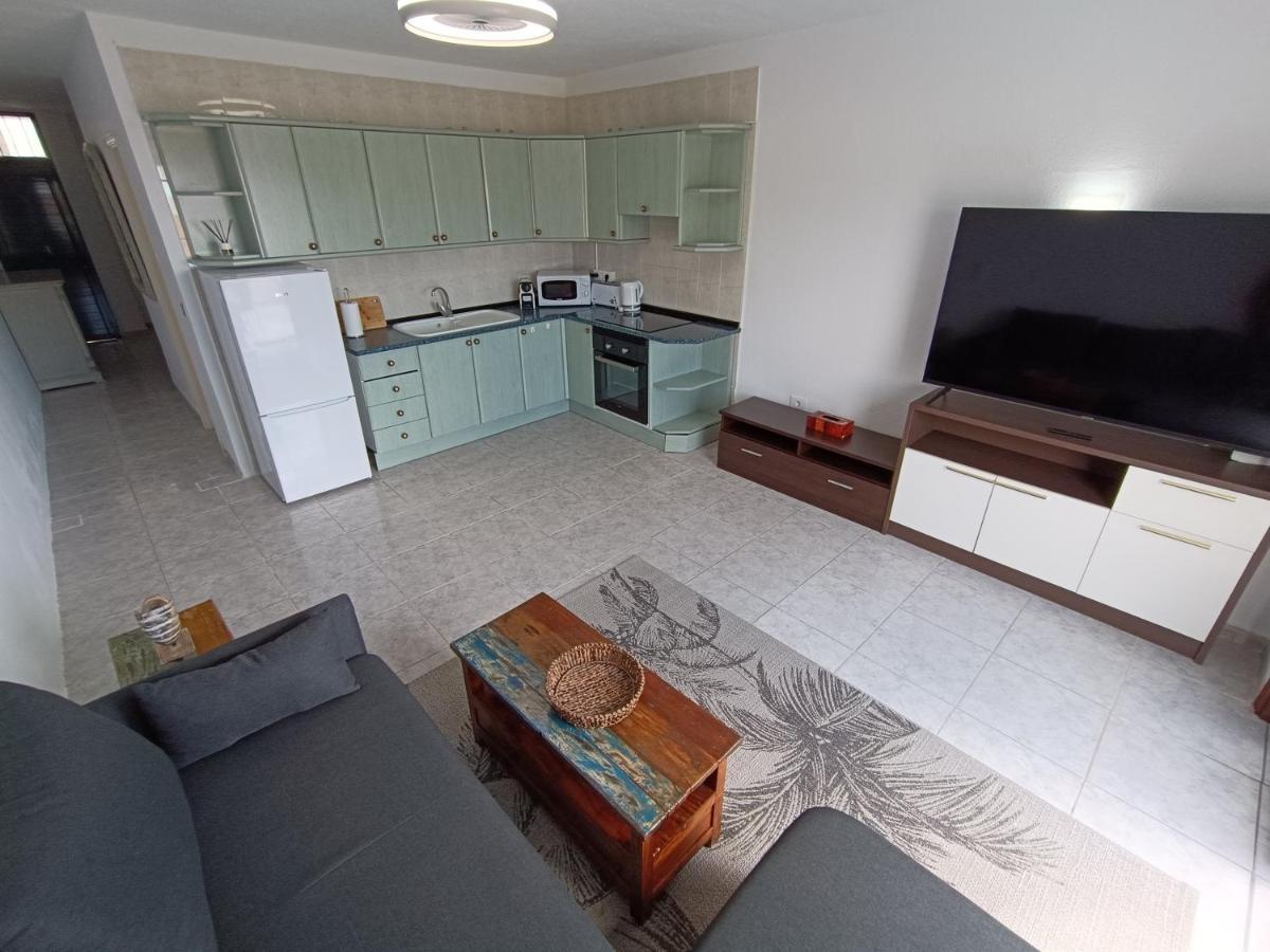 Colina Apartment Los Cristianos  Buitenkant foto