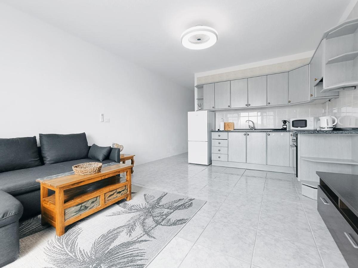 Colina Apartment Los Cristianos  Buitenkant foto