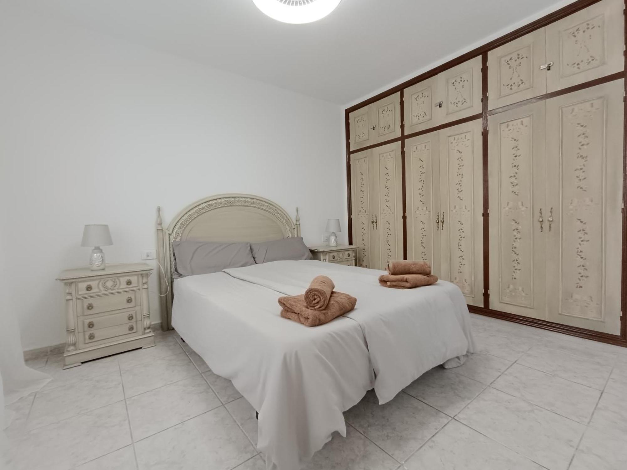 Colina Apartment Los Cristianos  Buitenkant foto